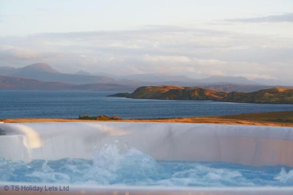 Locholly Lodge Achiltibuie Exterior photo